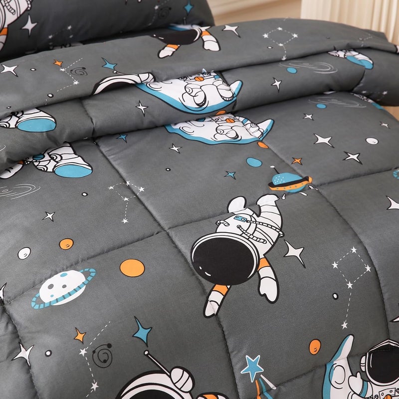 JSD Grey Astronaut Toddler Bedding Set, 4 Piece Space Theme Bed-in-a-Bag Comforter Sheet Set, Machine Washable - Image 5